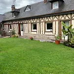 La Maison De Famille Holiday home Neville