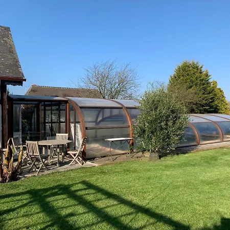 La Maison De Famille